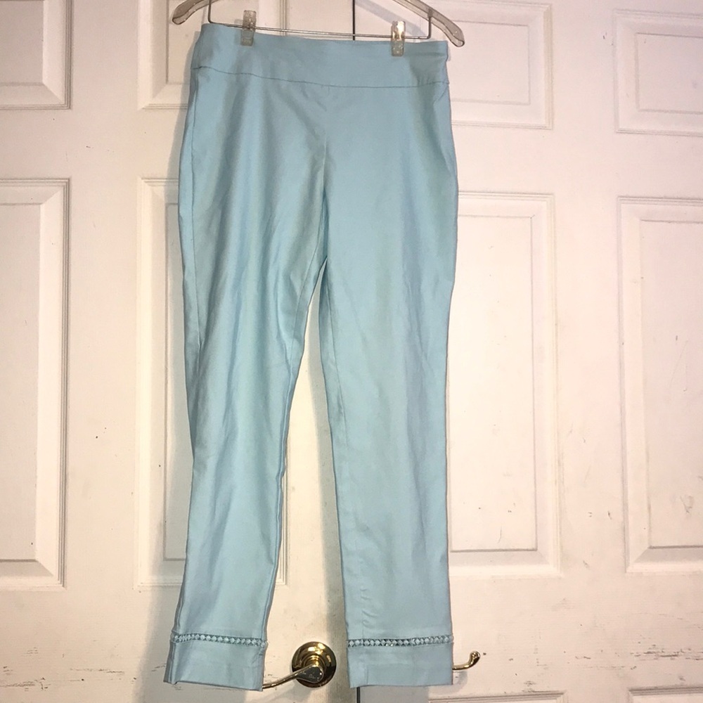 Women’s Crown & Ivy Ankle Pants